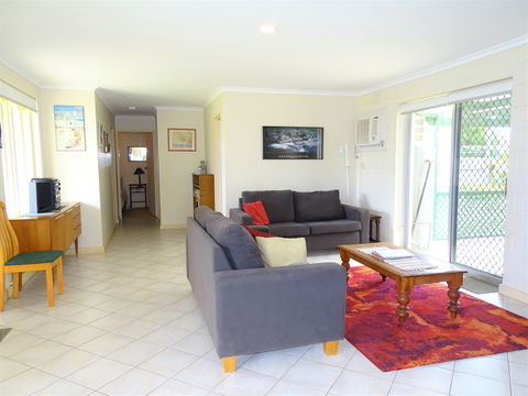 Blanche Place - Accommodation Directory 1