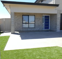 Blue Door Retreat - Accommodation Directory