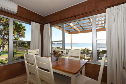 Cape View Cottage - Accommodation Directory 2