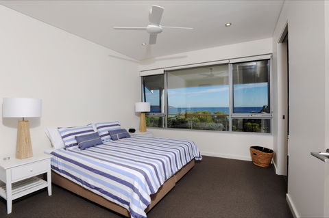 Cassini Beach House - Accommodation Directory 2