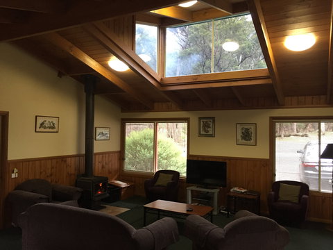 Cathedral Heights - Accommodation Directory 2