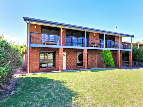 Century 21 SouthCoast: Beach House At Moana - Accommodation Directory 1
