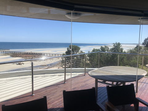 Cliff House Beachfront Villas - Accommodation Directory 1