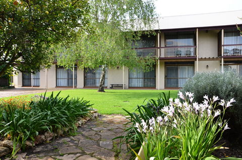 Coonawarra Motor Lodge - Accommodation Directory 0
