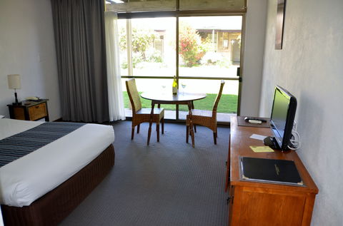 Coonawarra Motor Lodge - Accommodation Directory 1