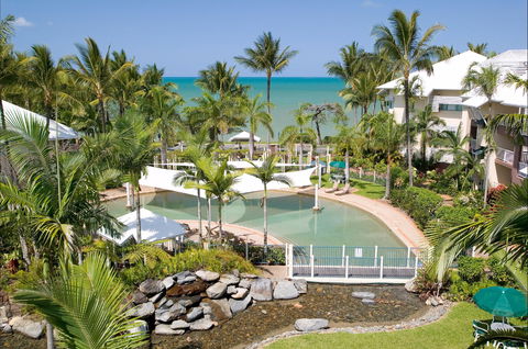 Coral Sands Beachfront Resort - Accommodation Directory 0