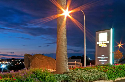 Dog Rock Motel - Accommodation Directory 0
