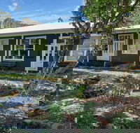 Edlin House - Accommodation Directory