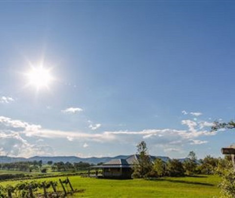 Hanging Tree Homestead - Accommodation Directory 0