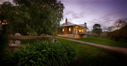 Longview Vineyard Accommodation - Accommodation Directory 0