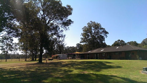 McCarthy's View - Accommodation Directory 0