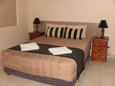 Molika Springs Motel Moree - Accommodation Directory 0
