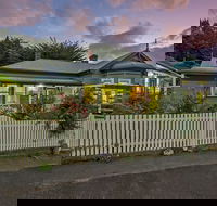 Mt Lyell Anchorage - Accommodation Directory
