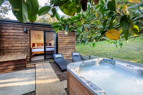 Mystwood Retreats - Accommodation Directory 1