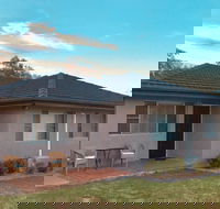 Pira Place - Unavailable until August 2020 - Accommodation Directory