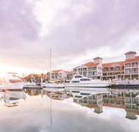 Ramada by Wyndham Hope Harbour - Accommodation Directory