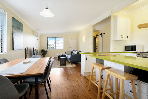 Summer Salt - Accommodation Directory 2