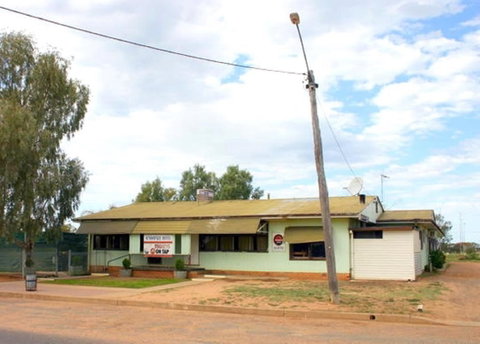 Sundowner Hotel Quambone - Accommodation Directory 0