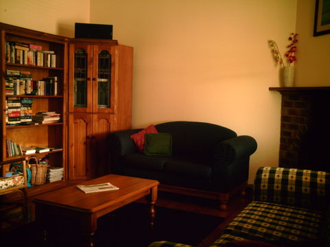 The Cottage No 12 On North - Accommodation Directory 0