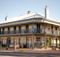 The Family Hotel Maitland - Accommodation Directory