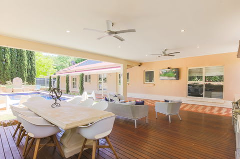 The Hills House At Hahndorf - Accommodation Directory 0