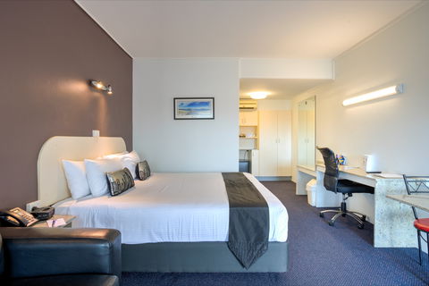 Best Western Zebra Motel - Accommodation Directory 1