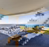 dlux  escape  83 Great Ocean Road Apartments Lorne - Accommodation Directory