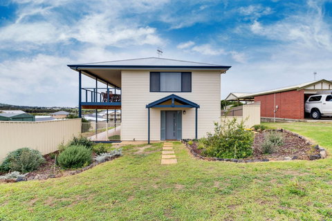 Hayborough Haven 3 - 3 Fifth Avenue - Hayborough - Accommodation Directory 1