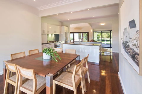 Margaret River Manor - Accommodation Directory 2
