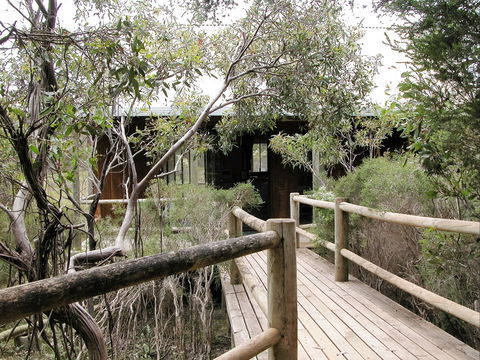 Raven Cottage KI - Accommodation Directory 0