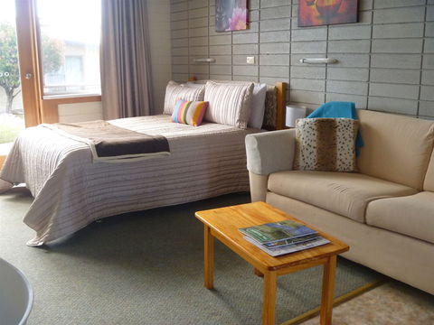 Scamander On The Beach - Accommodation Directory 2