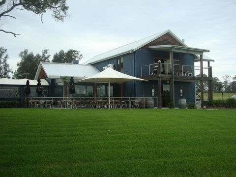 Tatler Vineyard Accommodation - Accommodation Directory 0