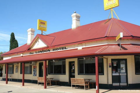 The London Hotel Motel - Accommodation Directory 0