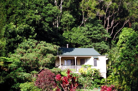 The Falls Montville - Accommodation Directory 0