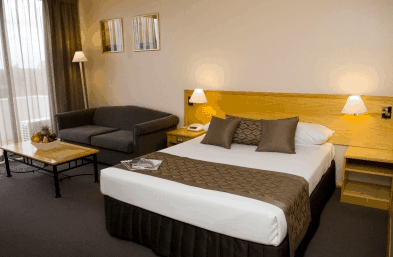 Sunnybrook Hotel  Convention Centre - Accommodation Directory