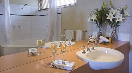 Chatby Lane - Accommodation Directory 2