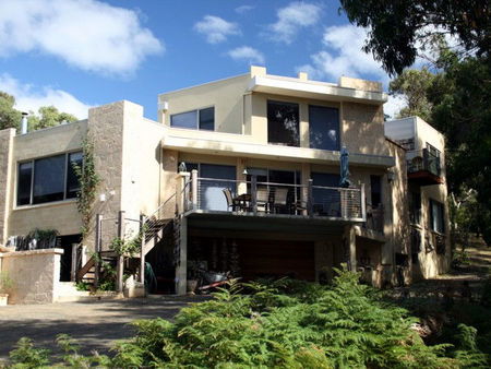 Shepherds Rest - Accommodation Directory 0