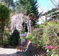 Myamba House - Accommodation Directory