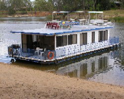 Matahari Houseboats - Accommodation Directory 5