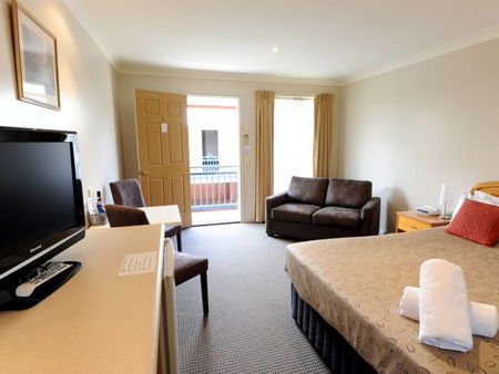 Alexandra Place - Accommodation Directory 0