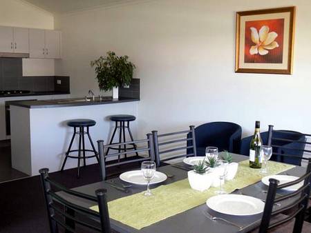 Sovereign Views Apartments - Accommodation Directory 0