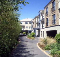 Oceanic on Thompson Apartments - Accommodation Directory
