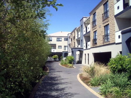 Oceanic On Thompson Apartments - Accommodation Directory 0