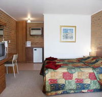 Quays Motel - Accommodation Directory