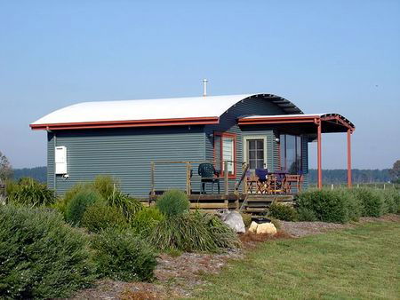 Glomar Beach VIC Accommodation Directory