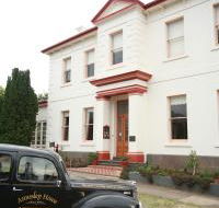 Annesley House - Accommodation Directory
