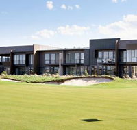 Golf Retreats Torquay - Accommodation Directory