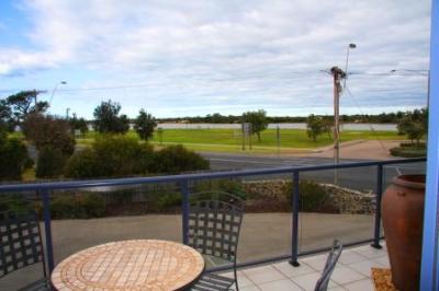Ultimate Holiday Apartments - Accommodation Directory 1