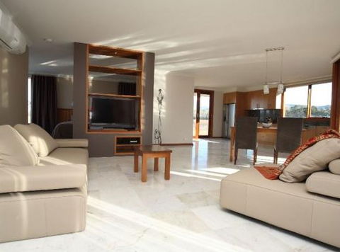 Aurora Cottages - Accommodation Directory 5