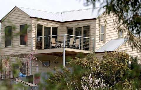 Carrigg House - Accommodation Directory 4